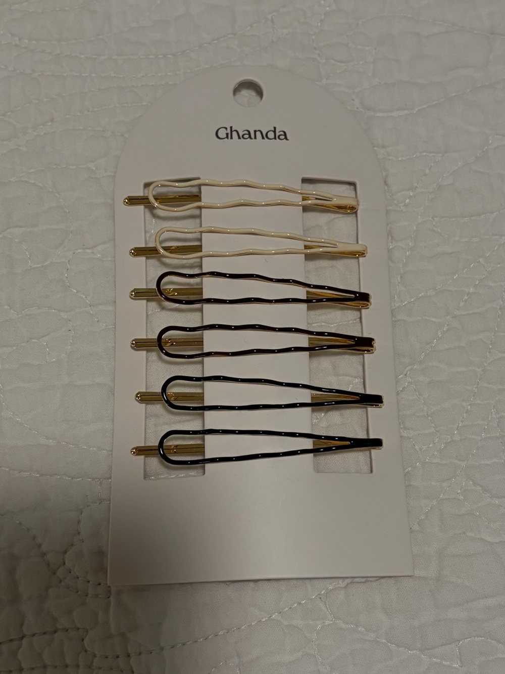 Ghanda Gold and Black Wavy Bobby Pin Pack